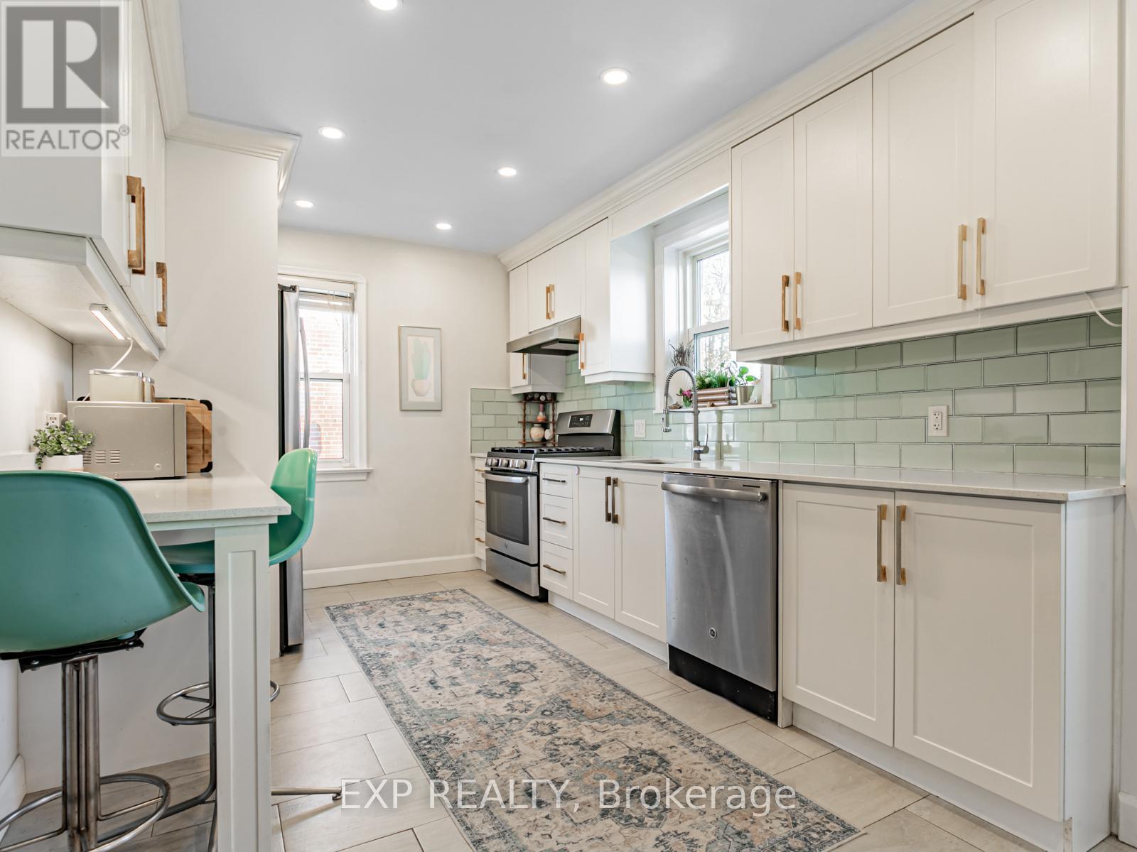 1603 Blanefield Road, Mississauga, Ontario  L5G 4H3 - Photo 9 - W12189973