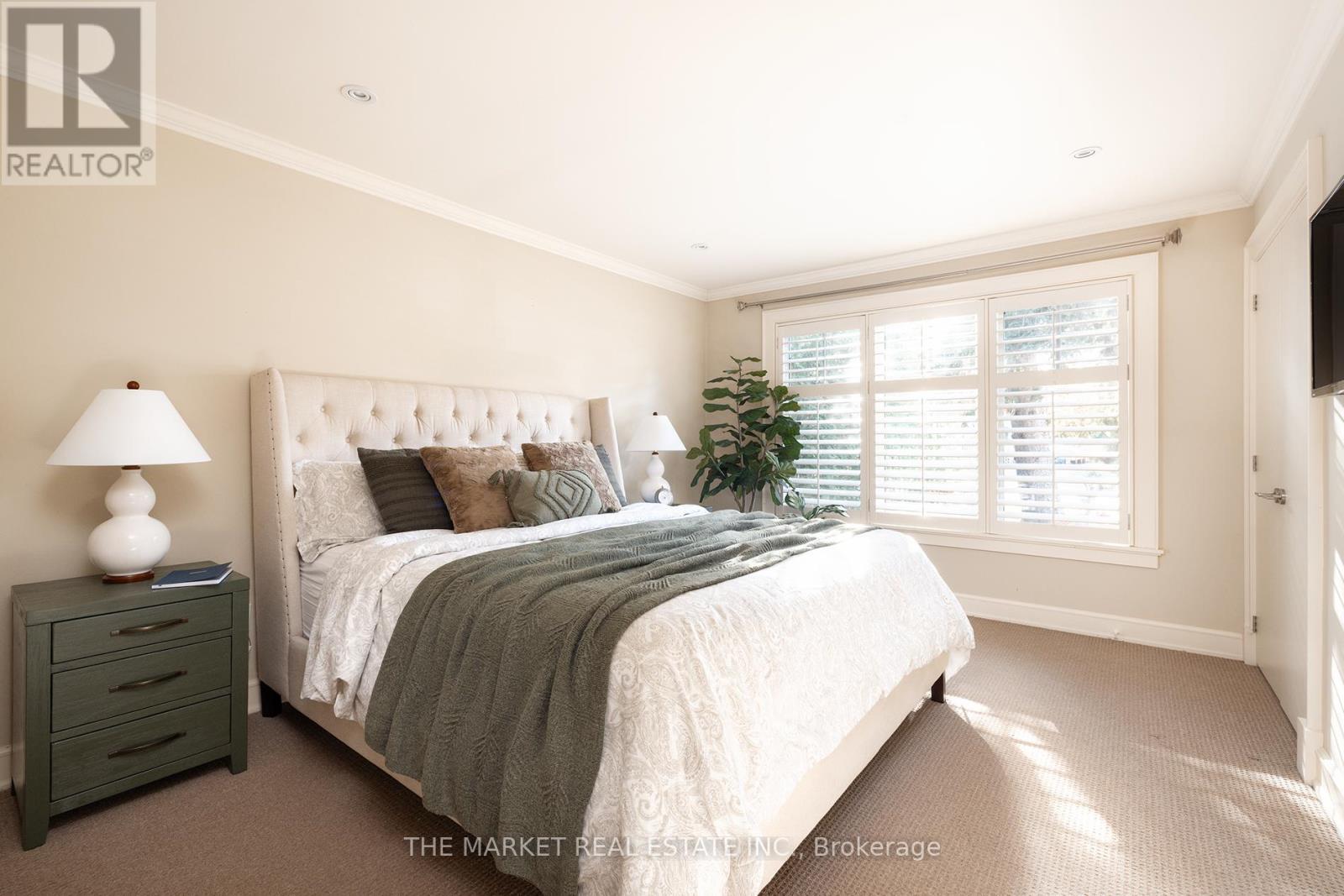 415 Queen Mary Drive, Oakville, Ontario  L6K 3M2 - Photo 12 - W12190006