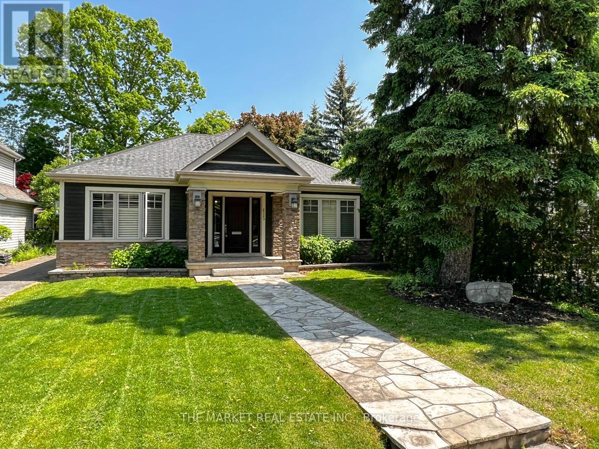 415 Queen Mary Drive, Oakville (Co Central), Ontario  L6K 3M2 - Photo 2 - W12190006