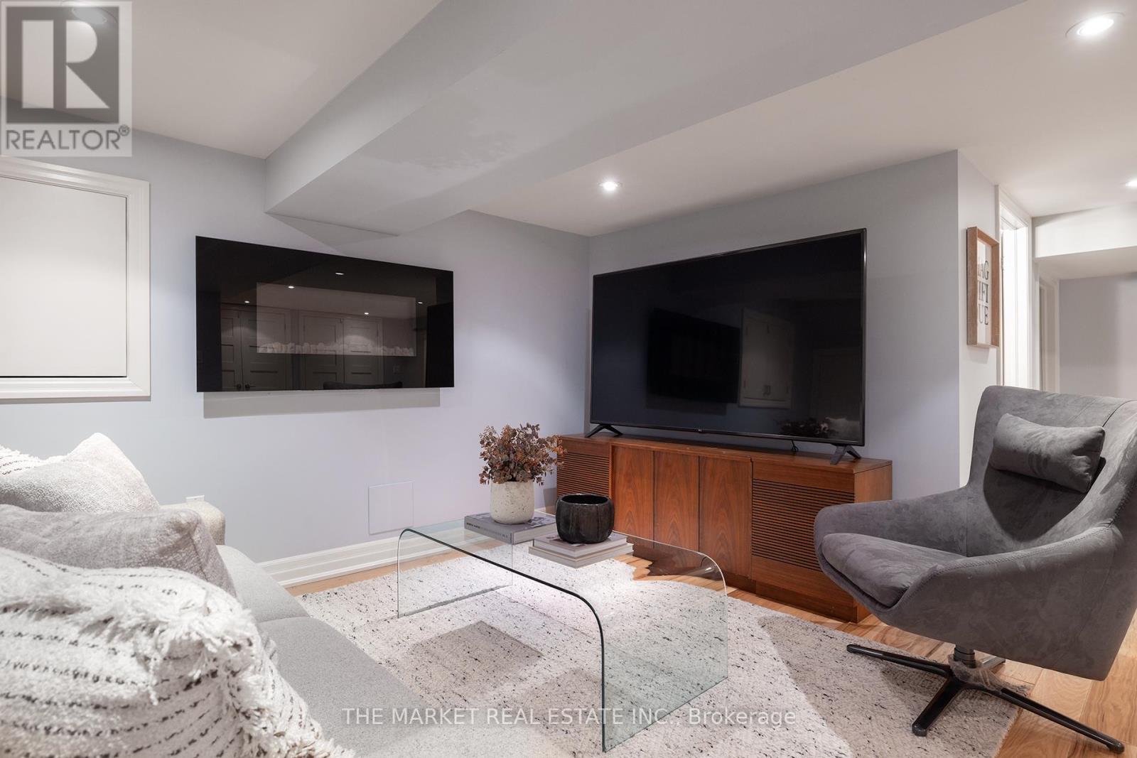 415 Queen Mary Drive, Oakville, Ontario  L6K 3M2 - Photo 21 - W12190006