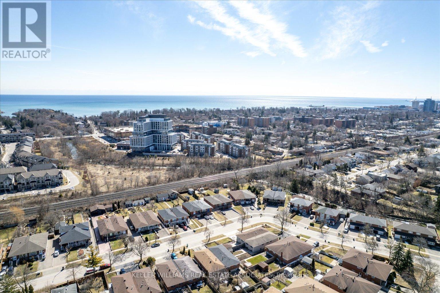 1127 Claredale Road, Mississauga, Ontario  L5G 1T7 - Photo 44 - W12098671