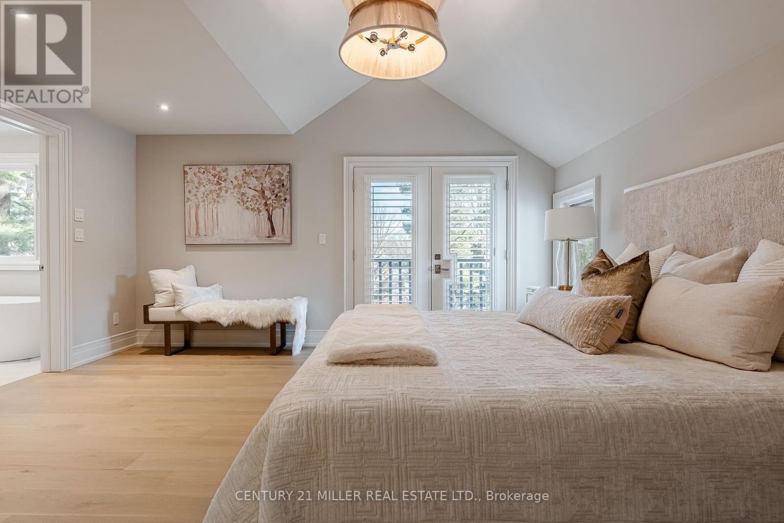1310 Duncan Road, Oakville, Ontario  L6J 2P8 - Photo 20 - W12131667