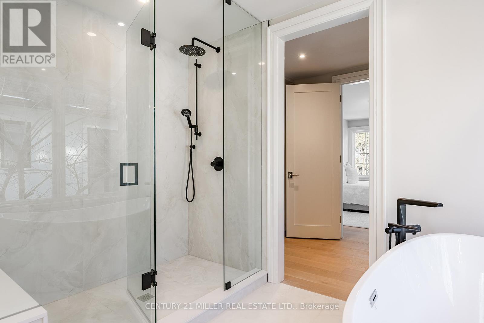 1310 Duncan Road, Oakville, Ontario  L6J 2P8 - Photo 30 - W12131667