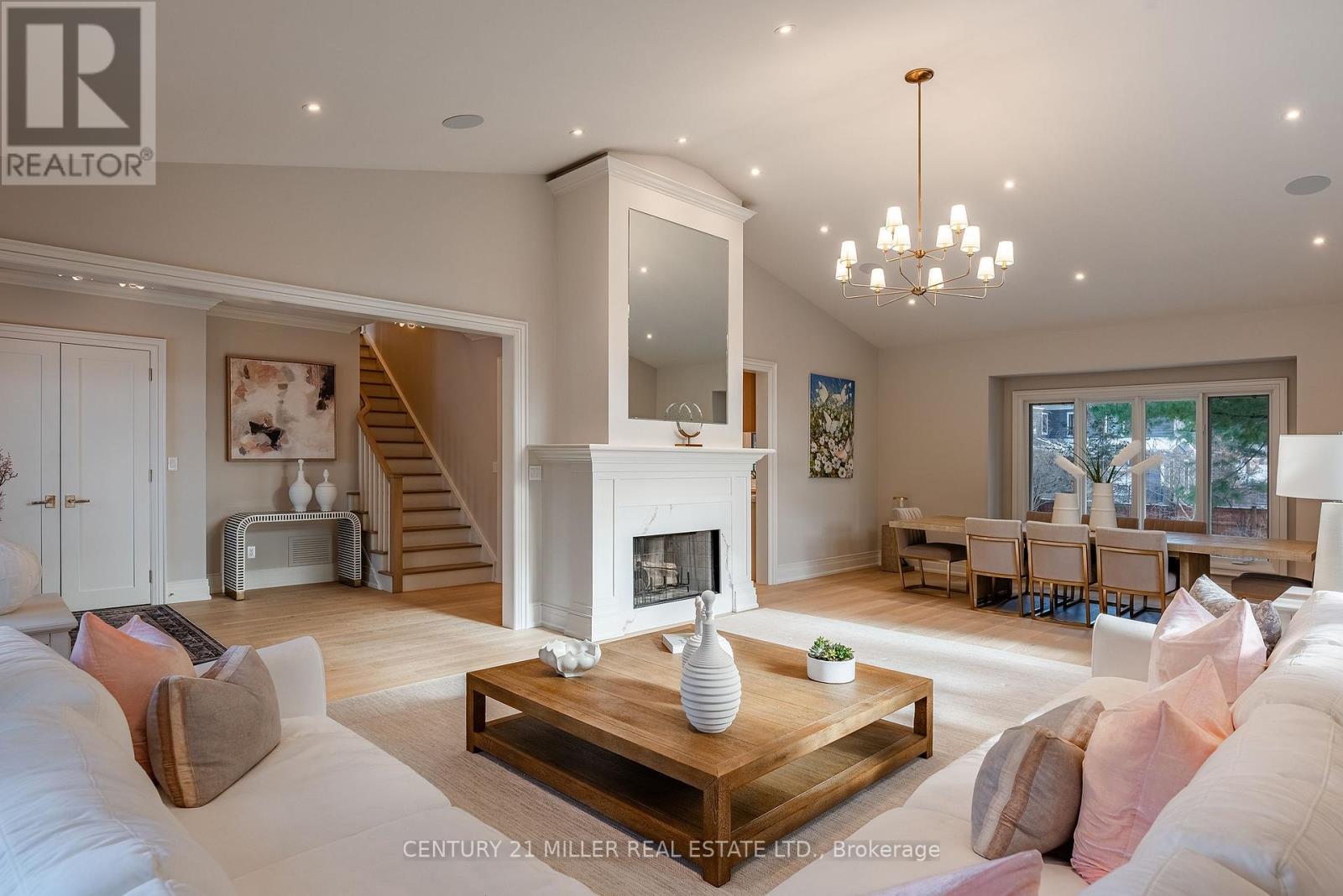 1310 Duncan Road, Oakville, Ontario  L6J 2P8 - Photo 7 - W12131667