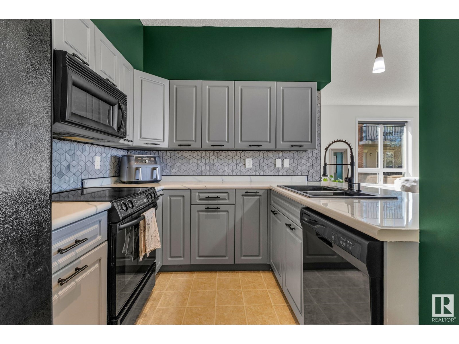 Property at #228 6315 135 AV NW image 3