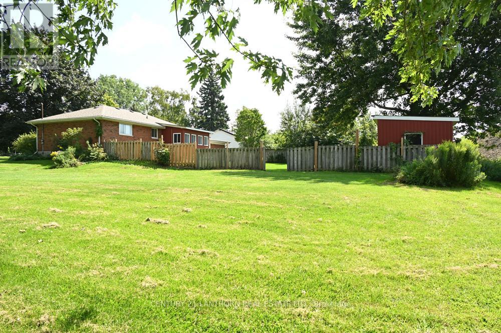 151 Avonlough Road W, Belleville, Ontario  K8N 4Z2 - Photo 5 - X12190093