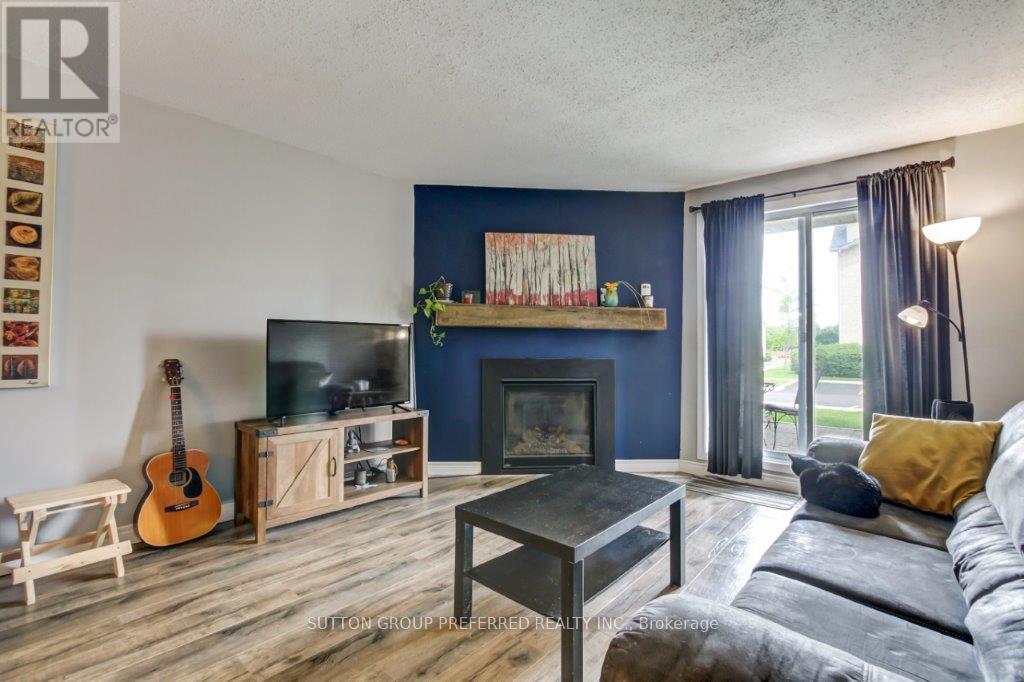Photo 11 of 14 for 116 - 733 Deveron Crescent