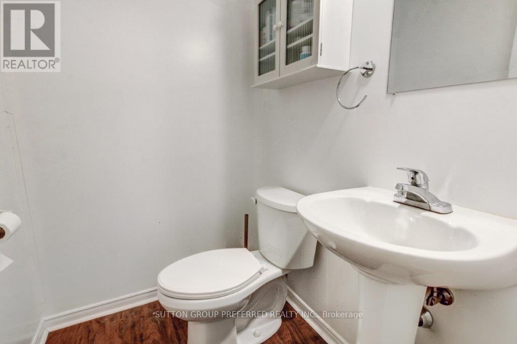 Photo 8 of 14 for 116 - 733 Deveron Crescent