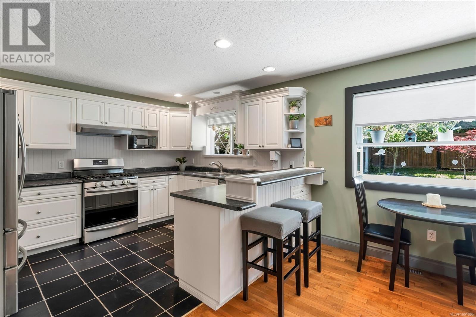 608 Noowick Rd, Mill Bay, British Columbia  V0R 2P4 - Photo 15 - 1001906