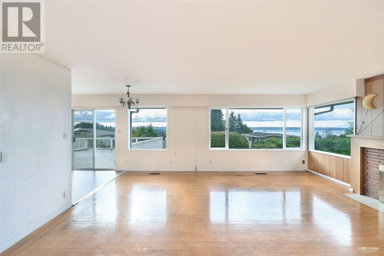 1158 Queens Avenue, West Vancouver, British Columbia  V7S 2K2 - Photo 14 - R2995902