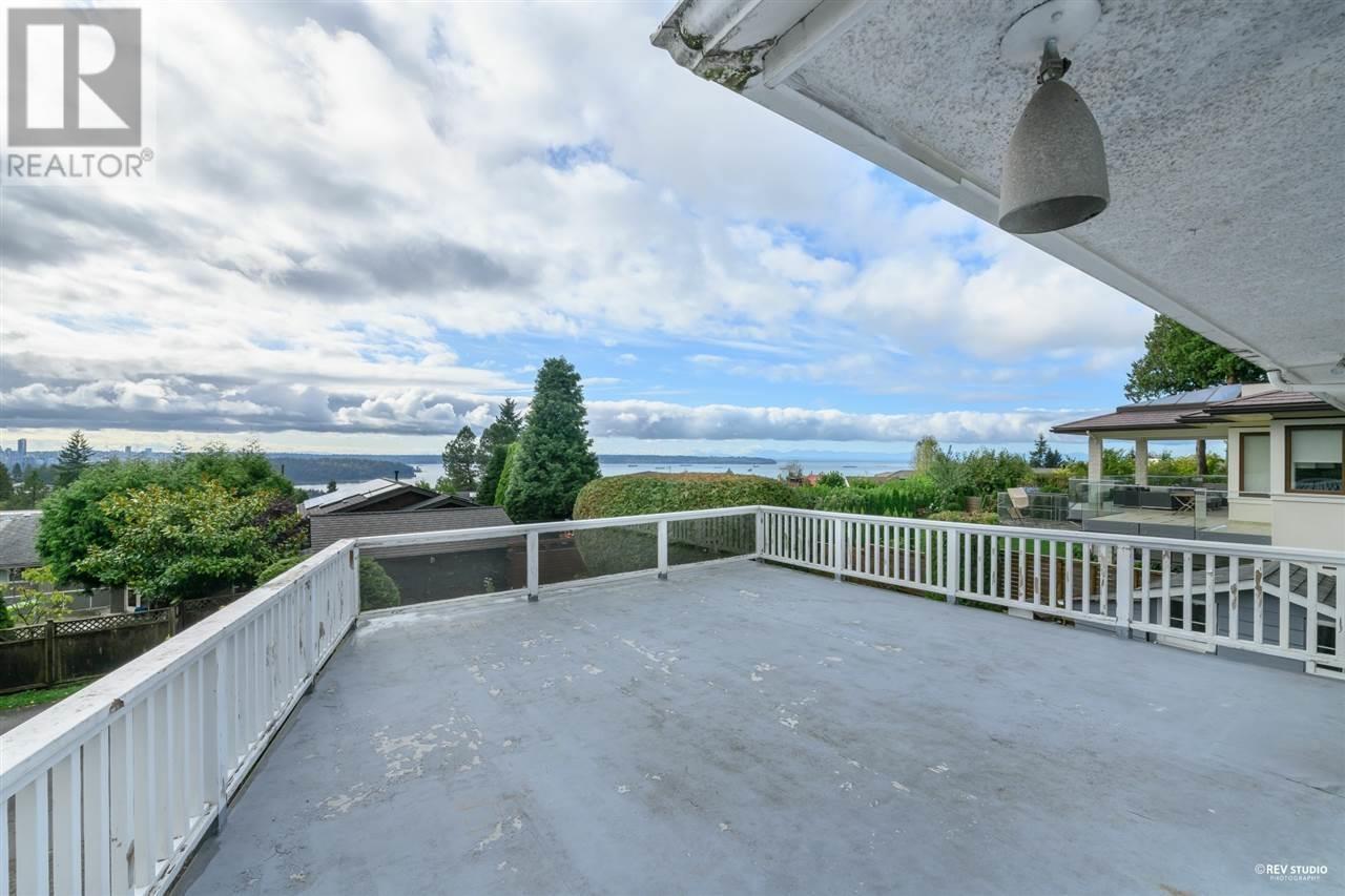 1158 Queens Avenue, West Vancouver, British Columbia  V7S 2K2 - Photo 7 - R2995902