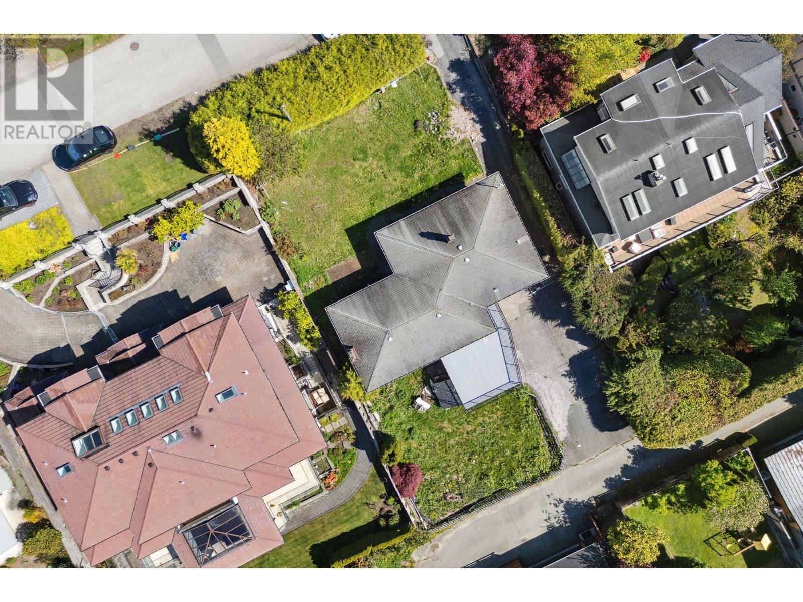 1158 Queens Avenue, West Vancouver, British Columbia  V7S 2K2 - Photo 5 - R2995902