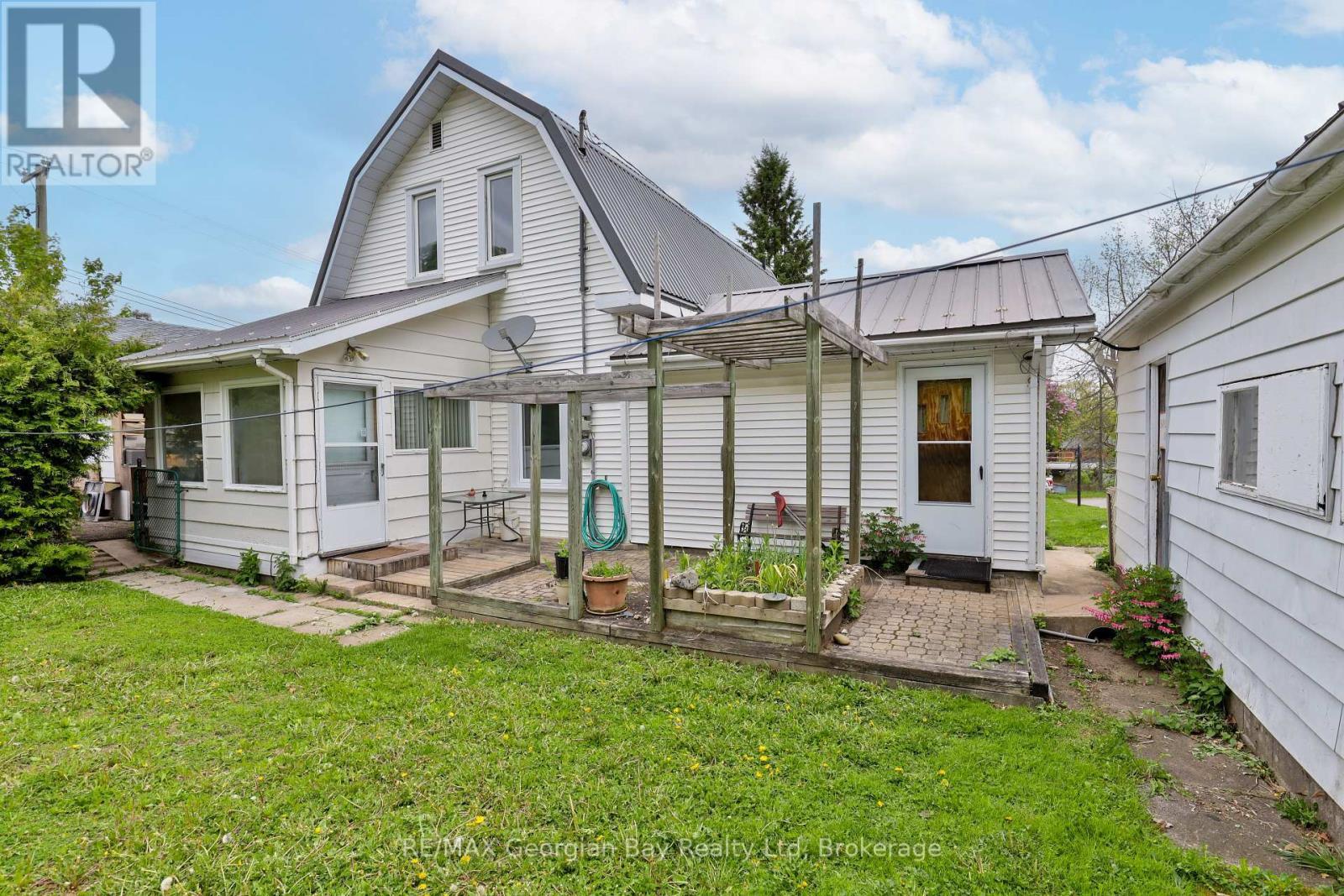 770 Sixth Avenue, Tay, Ontario  L0K 1R0 - Photo 22 - S12190058