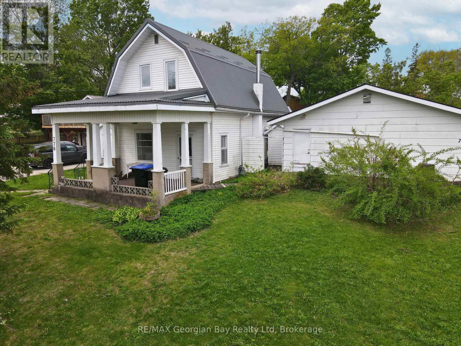 770 Sixth Avenue, Tay, Ontario  L0K 1R0 - Photo 25 - S12190058