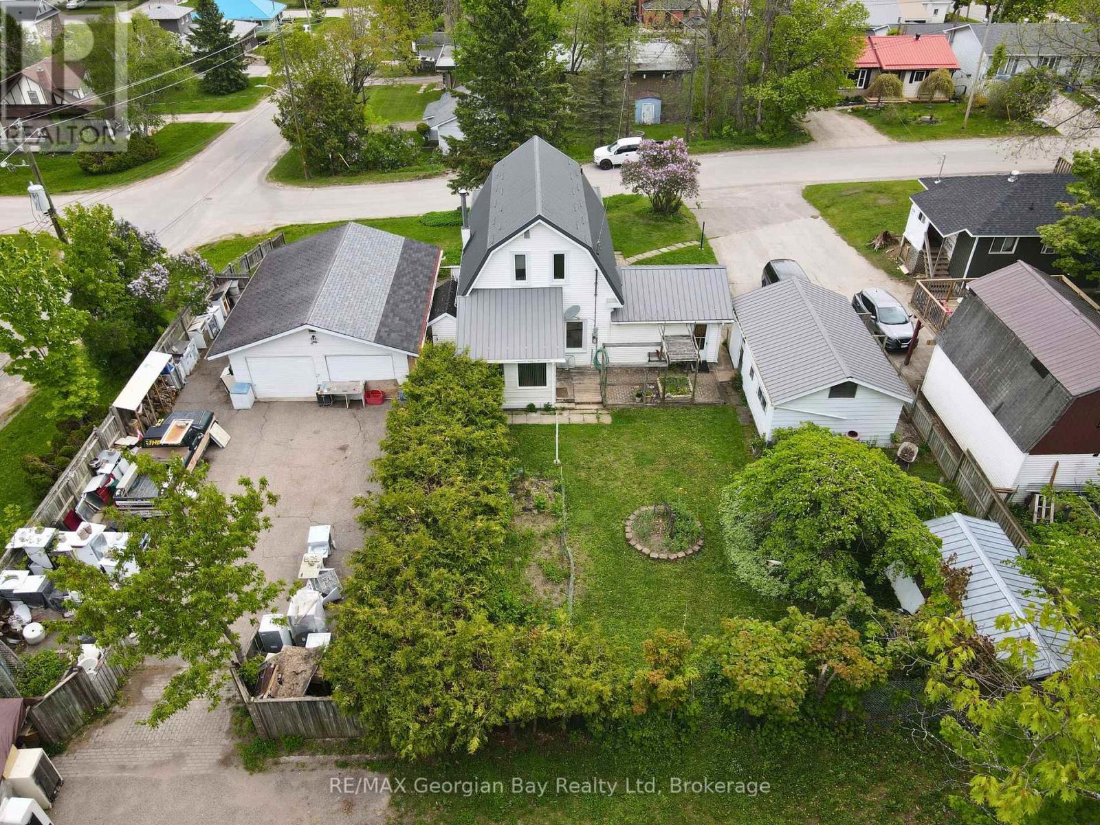 770 Sixth Avenue, Tay, Ontario  L0K 1R0 - Photo 28 - S12190058
