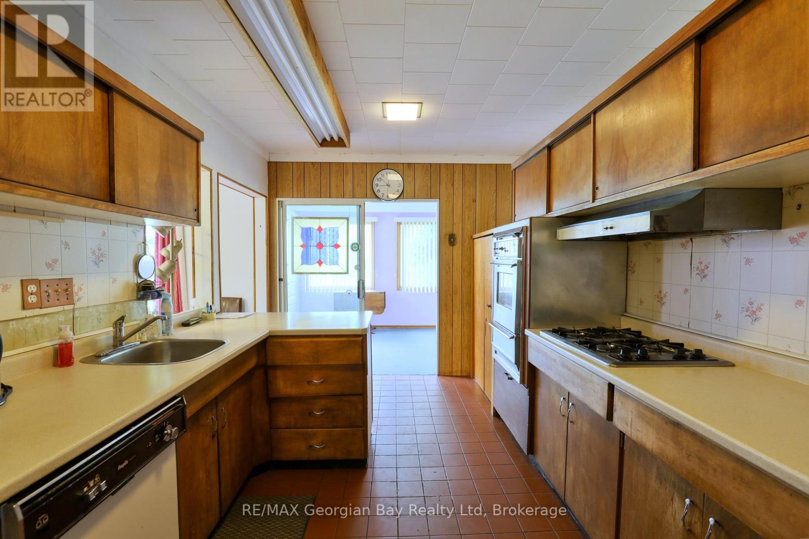 770 Sixth Avenue, Tay, Ontario  L0K 1R0 - Photo 9 - S12190058