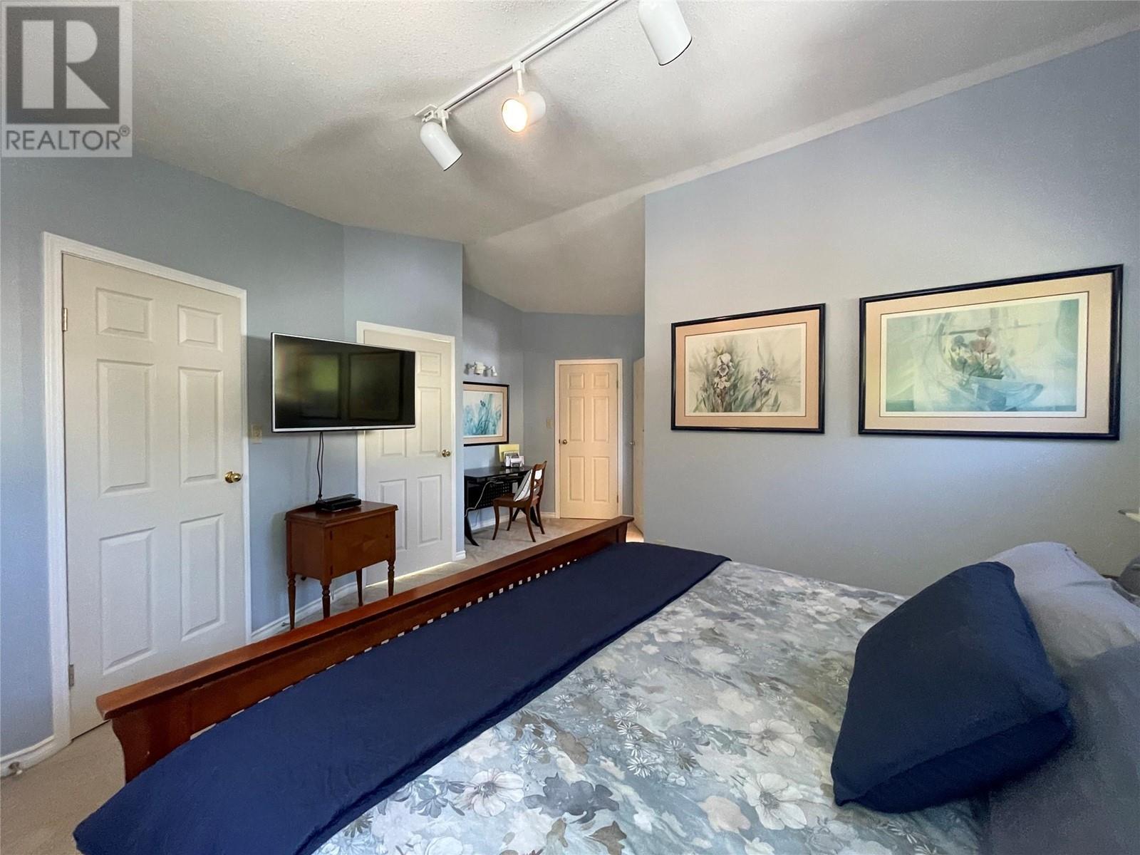 1208 Selby Street, Nelson, British Columbia  V1L 2W3 - Photo 37 - 10350428