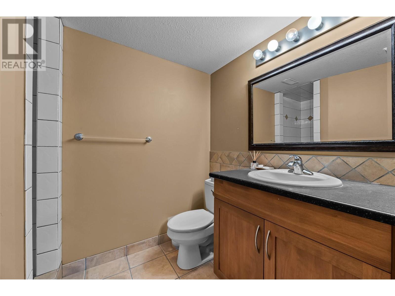 776 Dunrobin Drive Unit# 3, Kamloops, British Columbia  V1S 1X9 - Photo 37 - 10350323