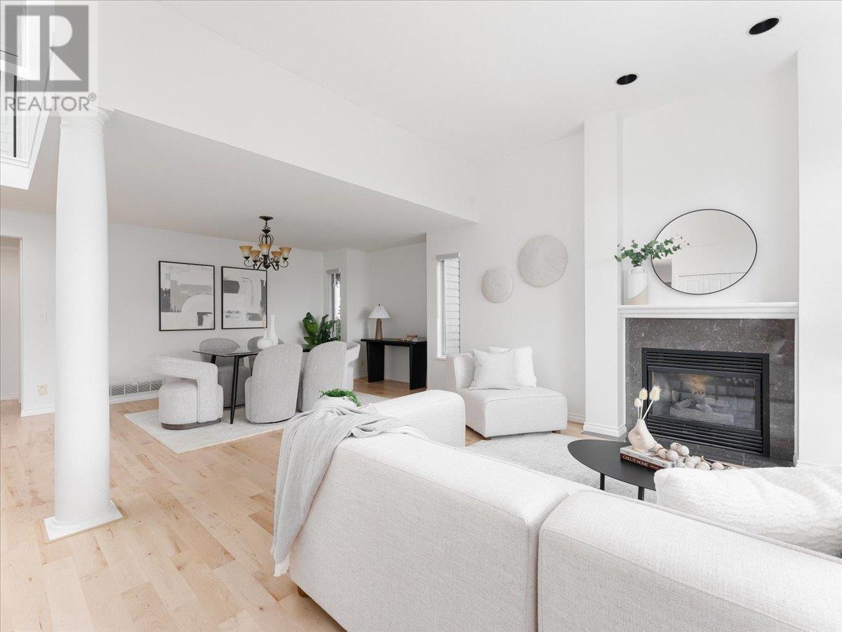 3965 Braemar Place, North Vancouver, British Columbia  V7N 4M8 - Photo 3 - R3009870