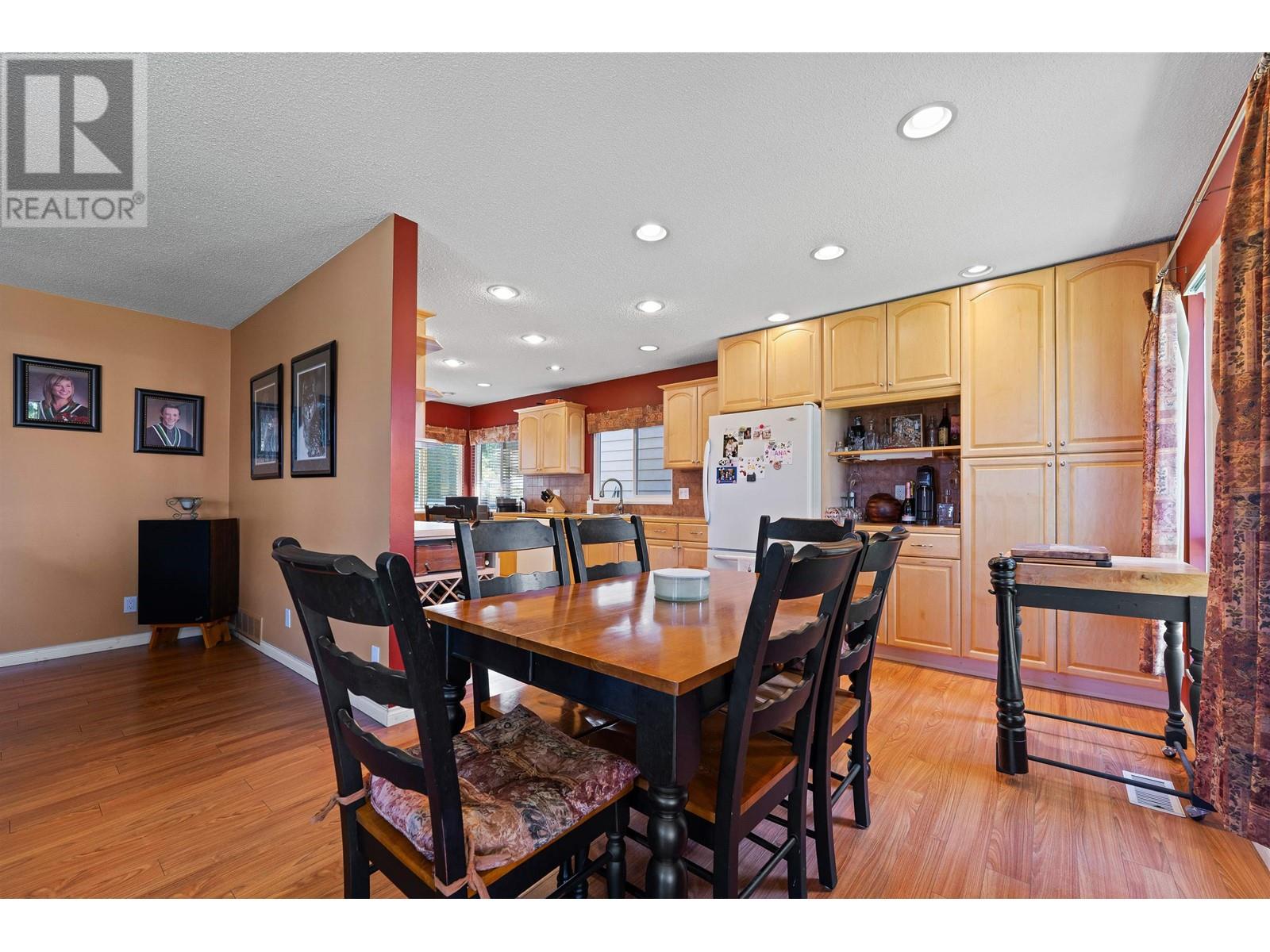 4614 54 Street, Ladner, British Columbia  V4K 3V2 - Photo 8 - R3009894