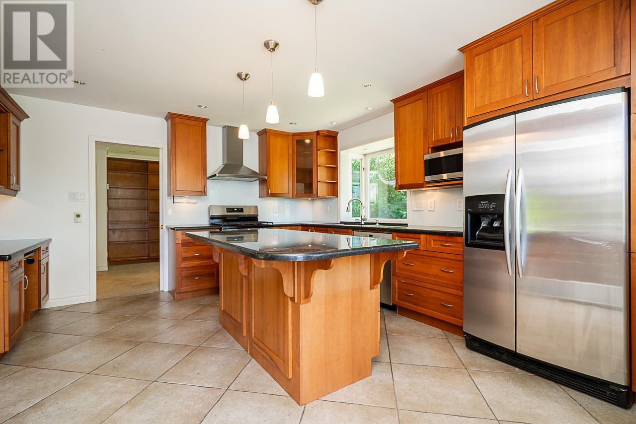 1358 E 14th Street, North Vancouver, British Columbia  V7J 1K4 - Photo 9 - R3009656