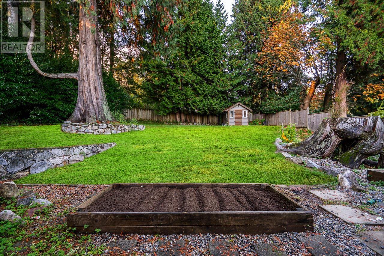 1358 E 14th Street, North Vancouver, British Columbia  V7J 1K4 - Photo 32 - R3009656