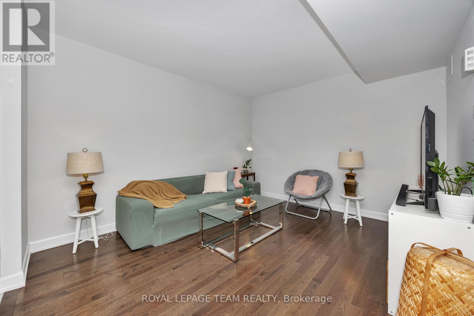 515 Clemency Crescent, Ottawa, Ontario  K2J 6R7 - Photo 10 - X12190050
