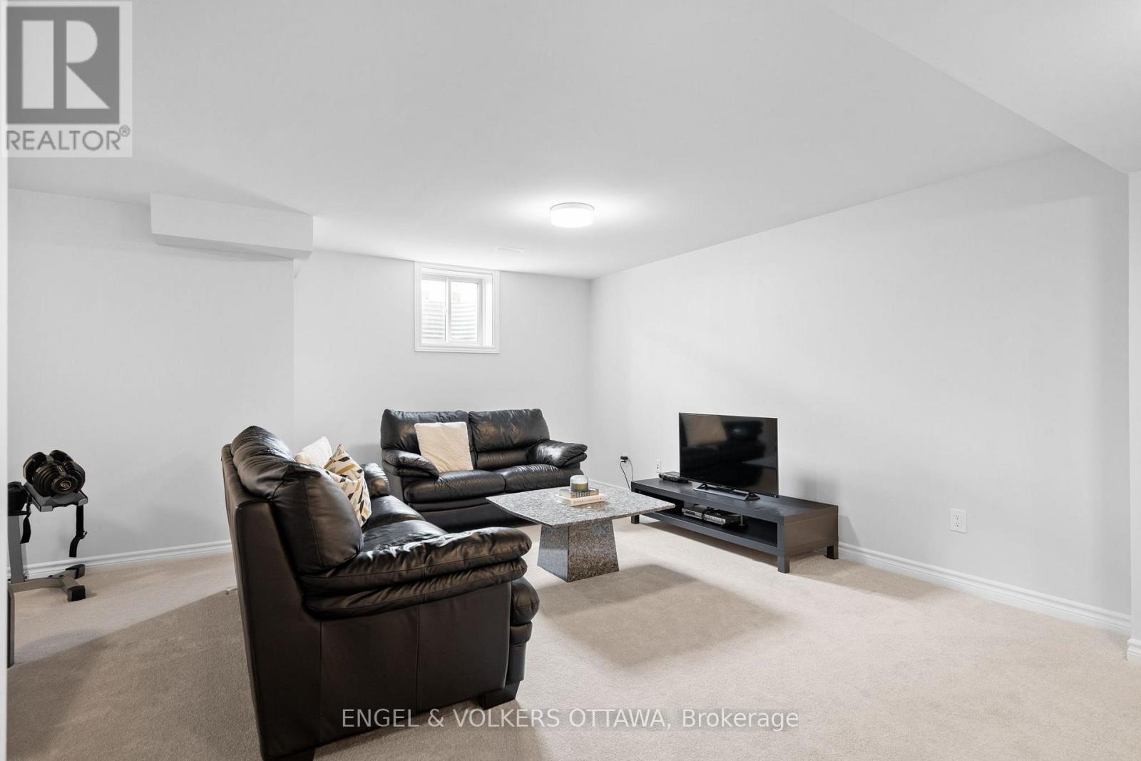 329 Finial Way, Ottawa, Ontario  K2J 6V9 - Photo 43 - X12190091