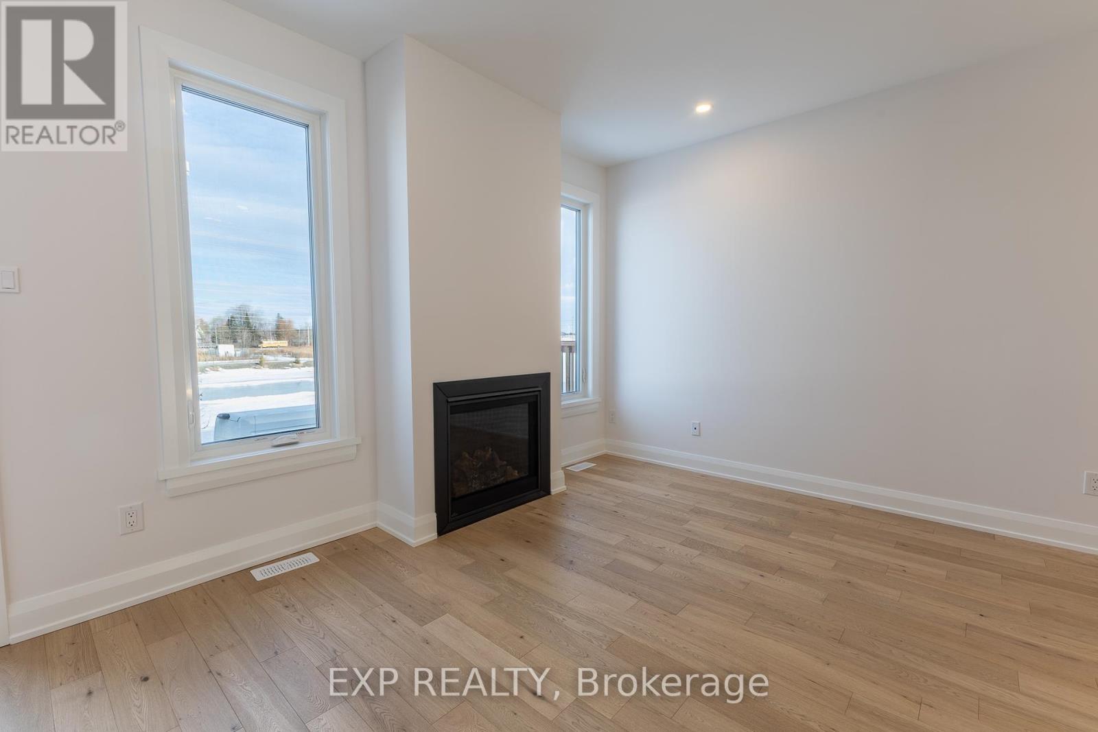 167 Craig Duncan Terrace, Ottawa, Ontario  K2S 3C6 - Photo 13 - X12190103
