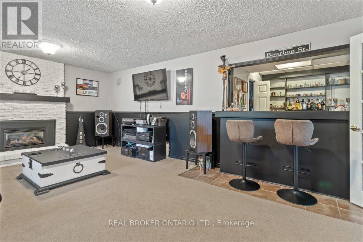 51 Southglen Road, Brantford, Ontario  N3R 6Z9 - Photo 23 - X12063332