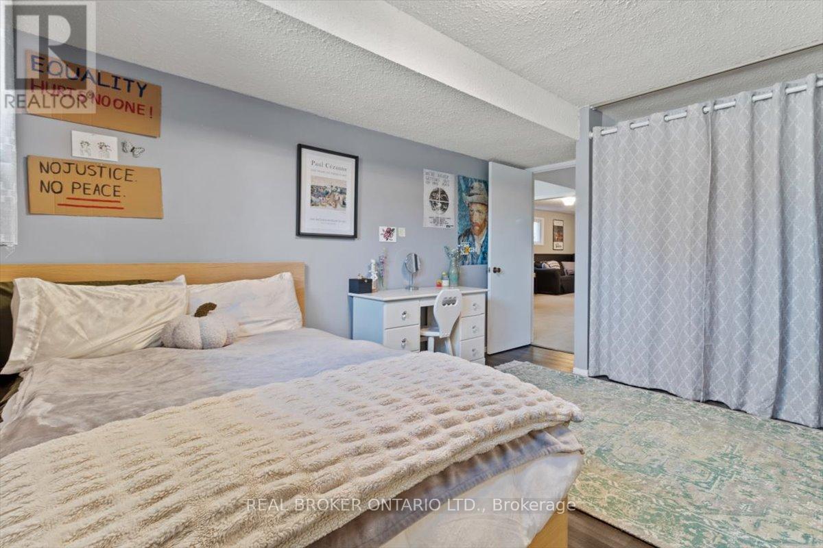 51 Southglen Road, Brantford, Ontario  N3R 6Z9 - Photo 29 - X12063332