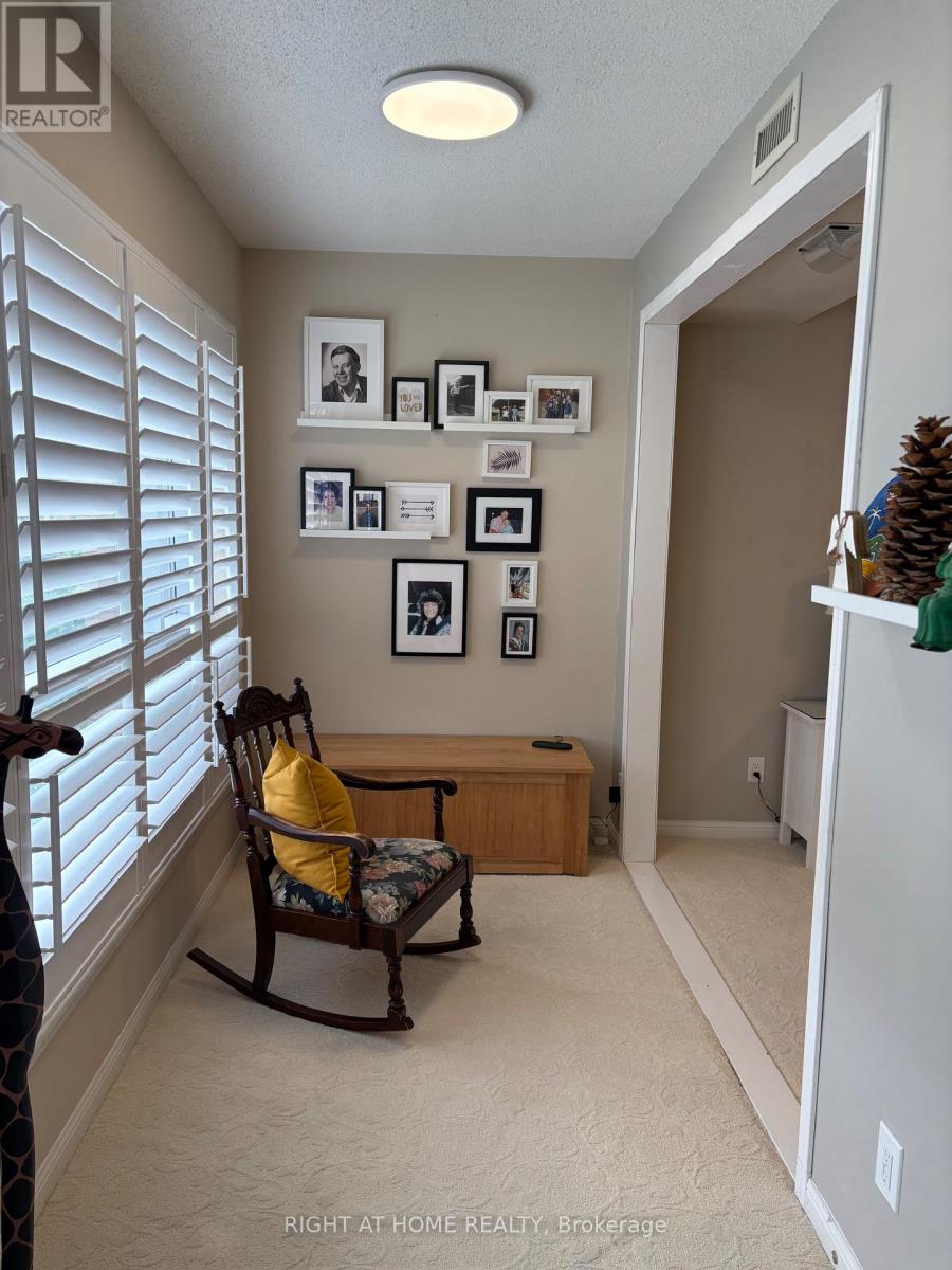 202 - 90 Dean Avenue, Barrie, Ontario  L4N 0M3 - Photo 34 - S12189653