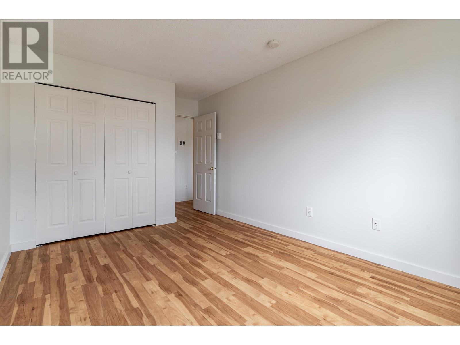 Property at 219 1202 LONDON STREET image 4