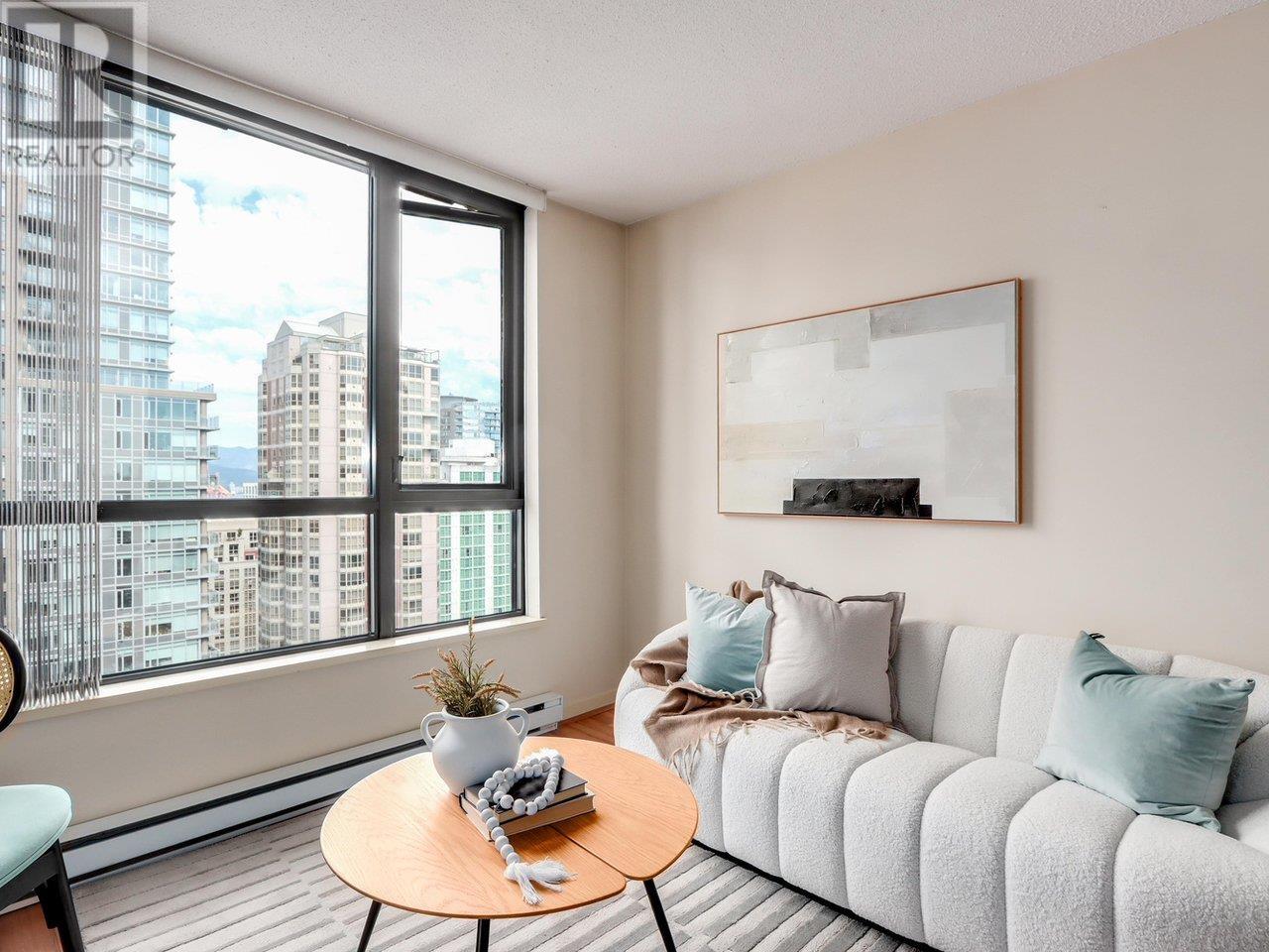 2204 928 Homer Street, Vancouver, British Columbia  V6B 1T7 - Photo 3 - R3009616