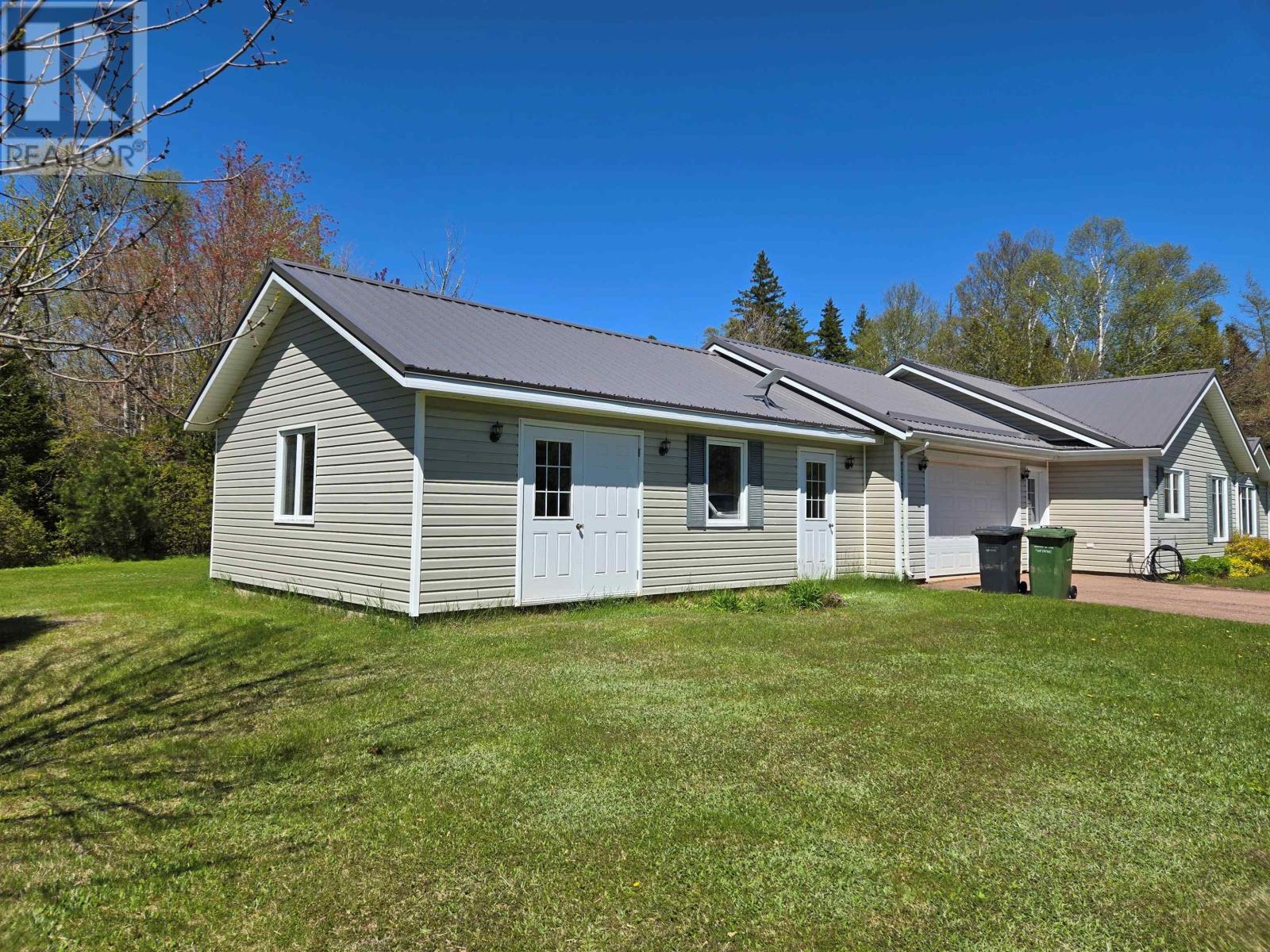 8 & 89 Duncan Lane, Kildare, Prince Edward Island  C0B 1B0 - Photo 2 - 202513158