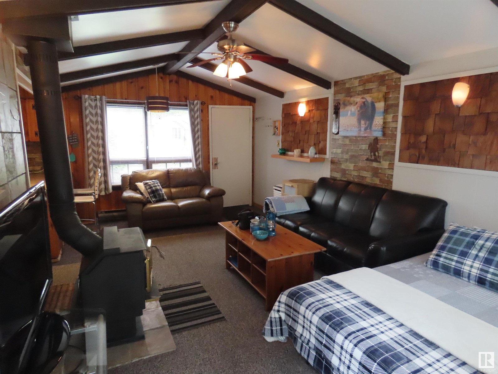 216 2nd St, Rural Lac Ste. Anne County, Alberta  T0E 0A2 - Photo 12 - E4437633