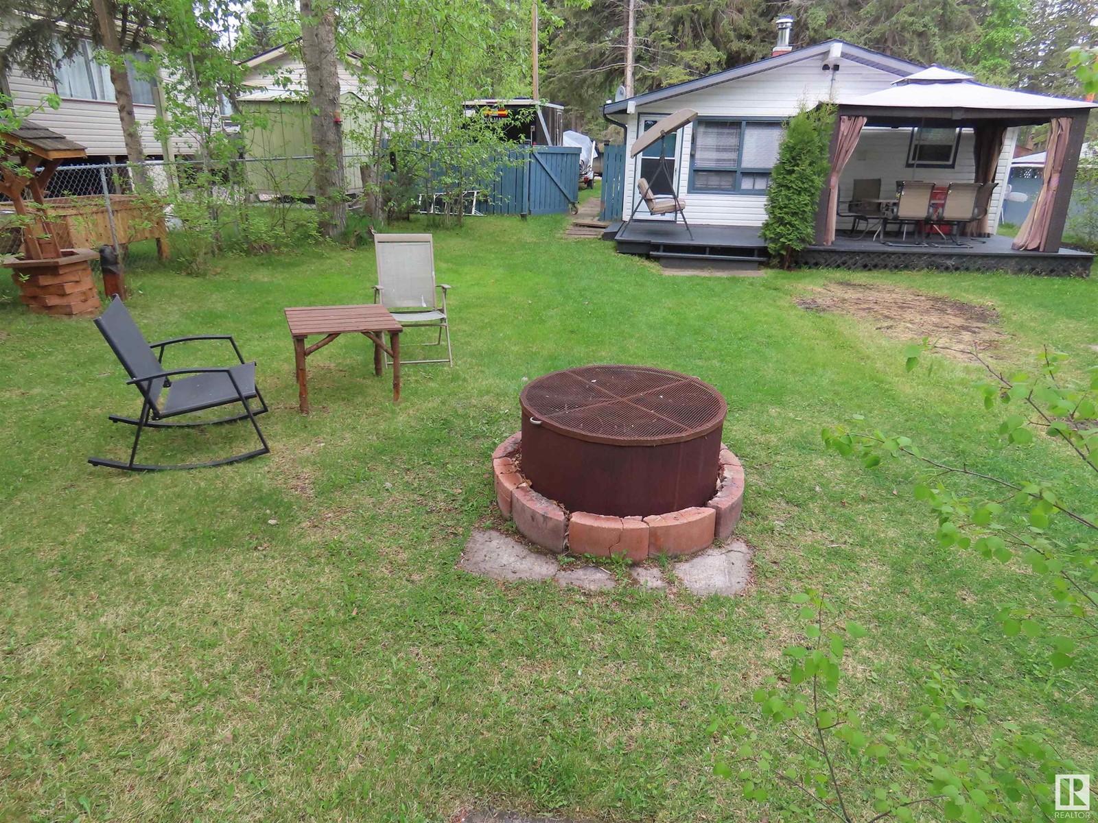 216 2nd St, Rural Lac Ste. Anne County, Alberta  T0E 0A2 - Photo 8 - E4437633