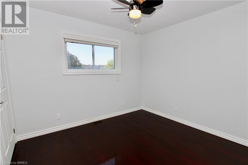 47 Richardson Street, Brantford, Ontario  N3T 1H7 - Photo 28 - 40736458