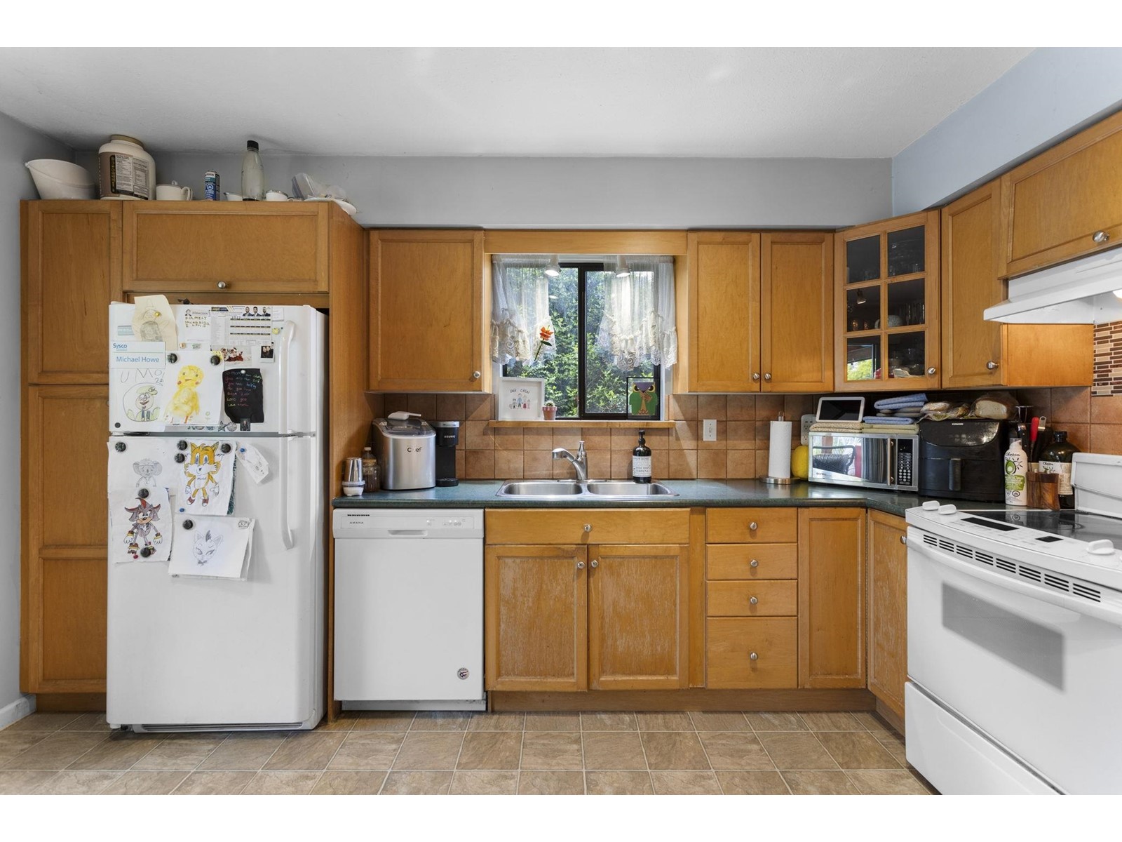 14776 60a Avenue, Surrey, British Columbia  V3S 1W1 - Photo 11 - R3008161