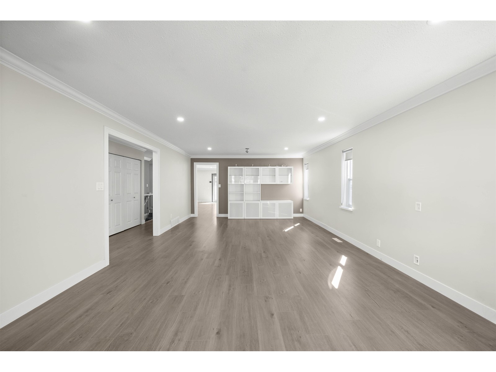 6044 191a Street, Surrey, British Columbia  V3S 8A1 - Photo 4 - R3009889