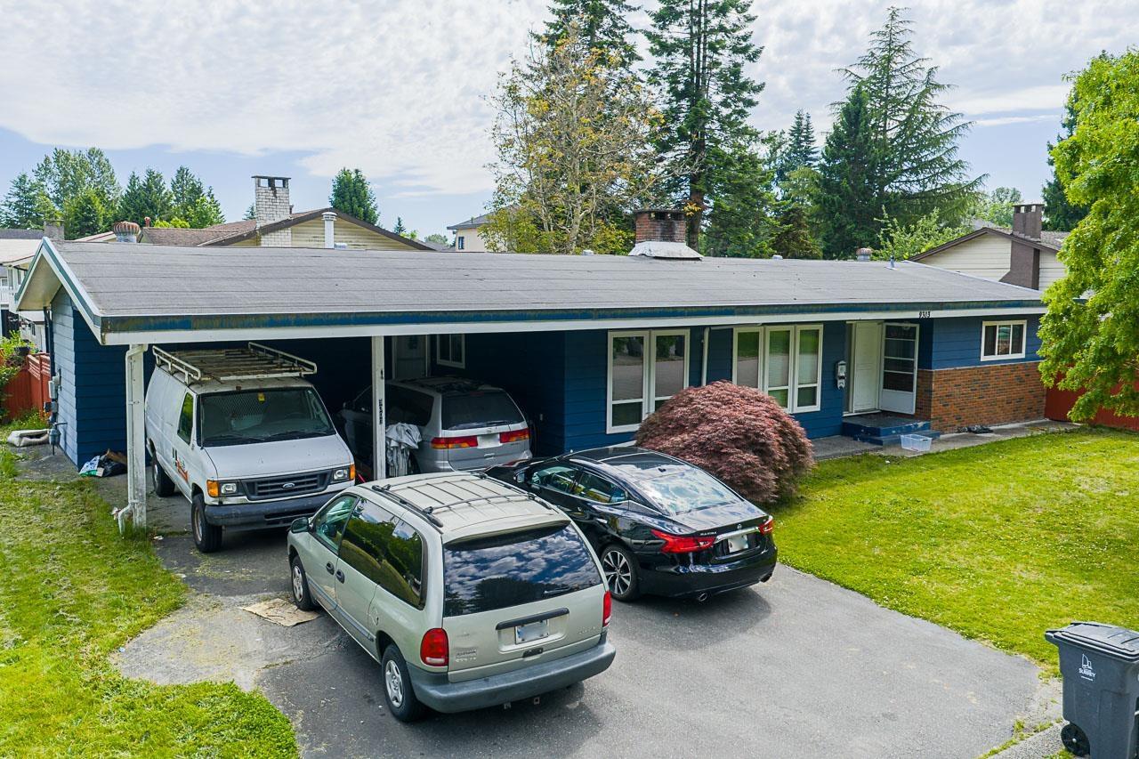 9303 Stuart Crescent, Surrey, British Columbia  V3V 1T8 - Photo 4 - R3009573