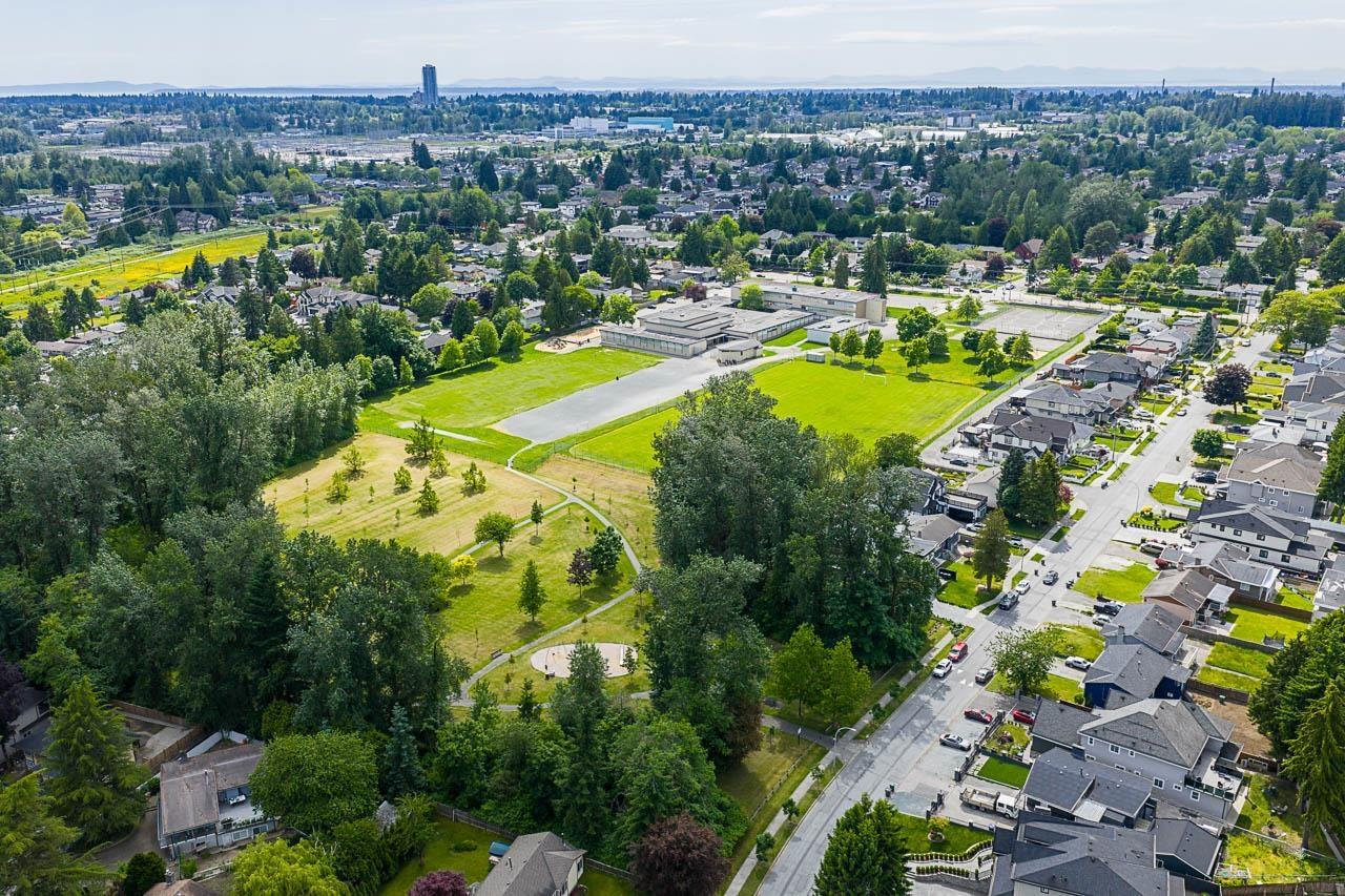 9303 Stuart Crescent, Surrey, British Columbia  V3V 1T8 - Photo 31 - R3009573