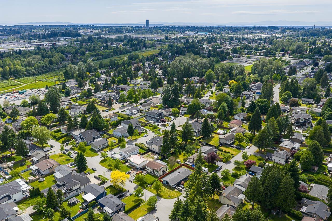 9303 Stuart Crescent, Surrey, British Columbia  V3V 1T8 - Photo 13 - R3009573