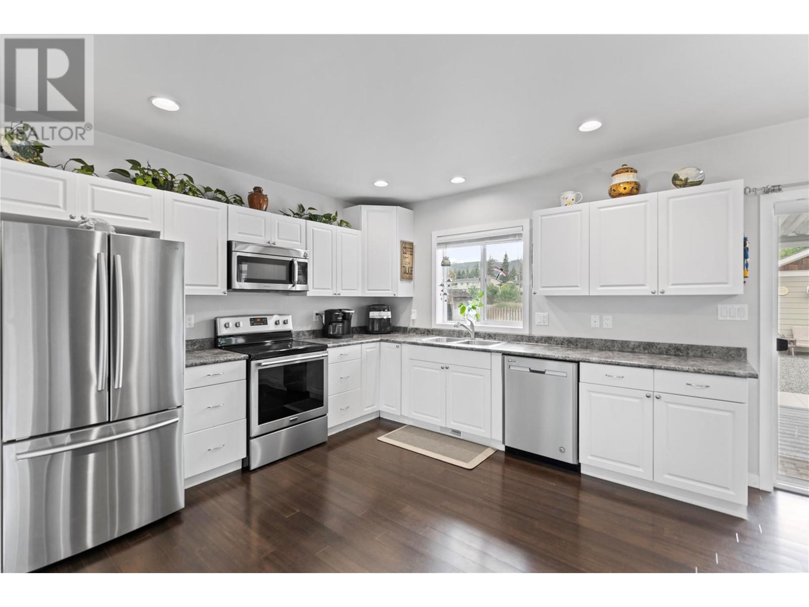 4755 BIRCH Lane, Barriere, BC V0E1E0