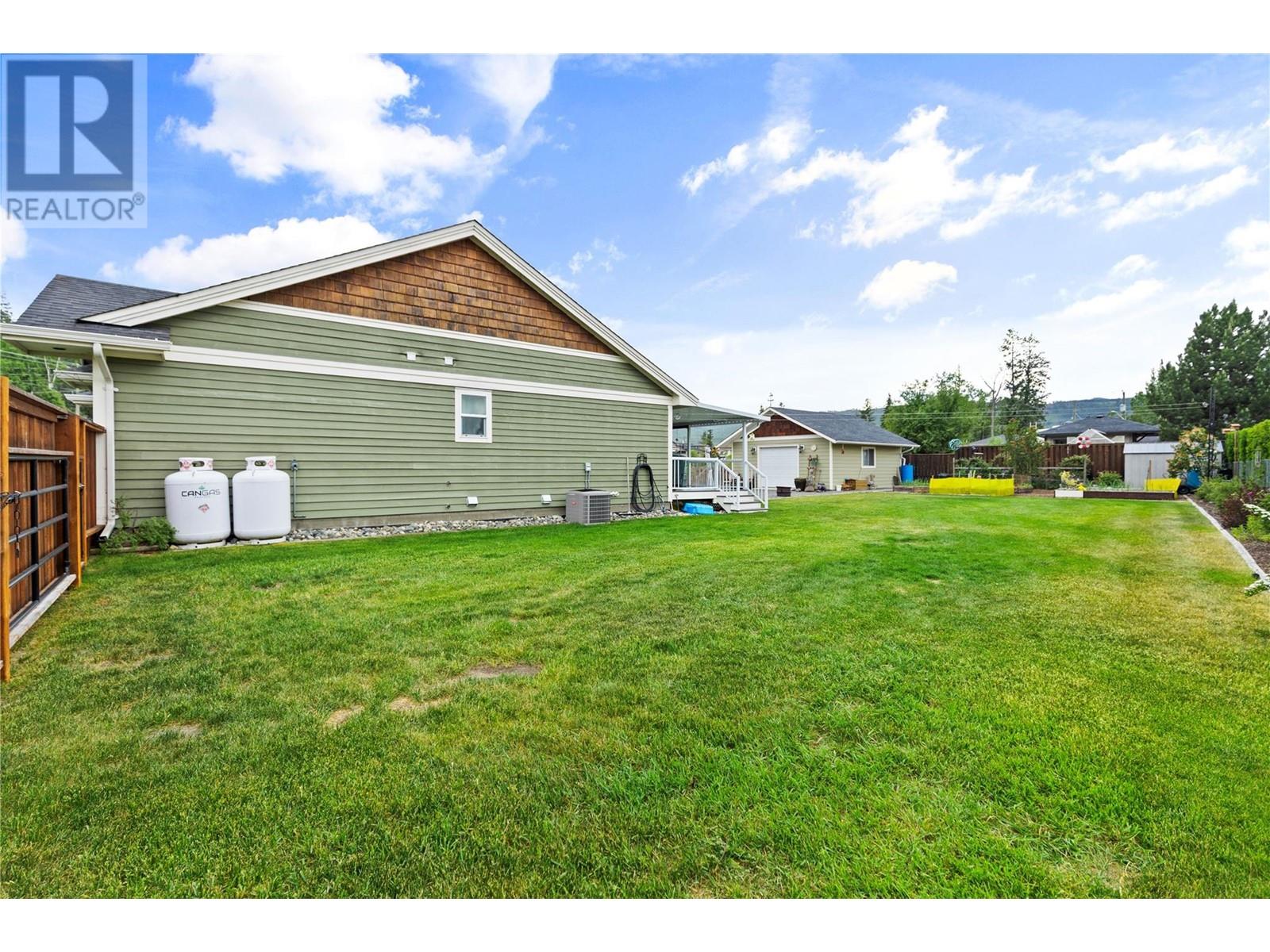 4755 BIRCH Lane, Barriere, BC V0E1E0