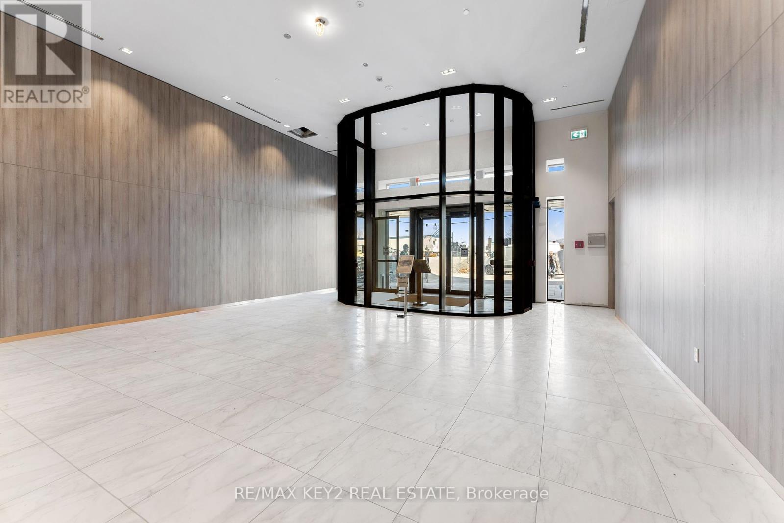 1517 - 20 O'neill Road, Toronto, Ontario  M3C 0R2 - Photo 15 - C12190032