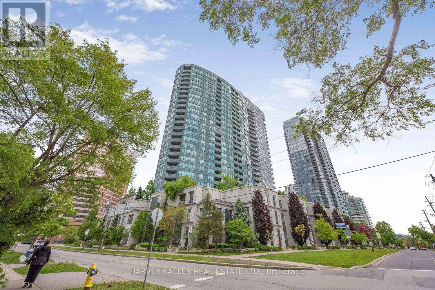 1528 - 25 Greenview Avenue, Toronto (Newtonbrook West), Ontario  M2M 0A5 - Photo 1 - C12190061