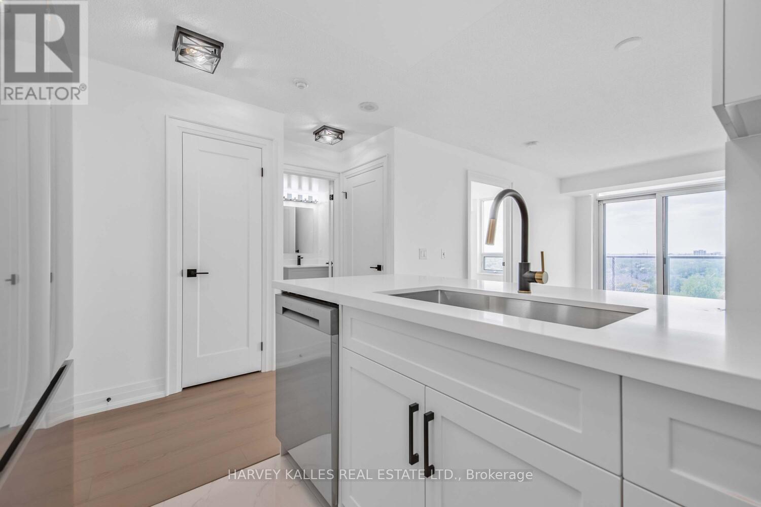 1528 - 25 Greenview Avenue, Toronto (Newtonbrook West), Ontario  M2M 0A5 - Photo 12 - C12190061