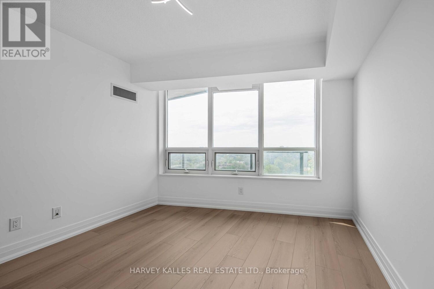 1528 - 25 Greenview Avenue, Toronto (Newtonbrook West), Ontario  M2M 0A5 - Photo 15 - C12190061