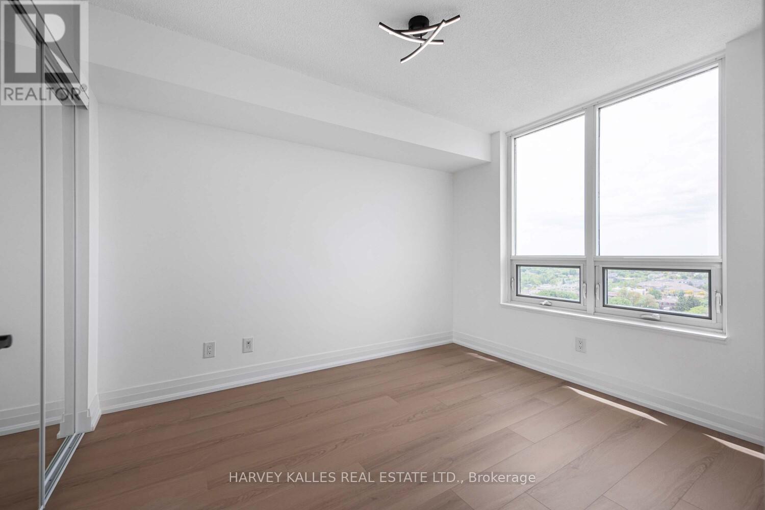 1528 - 25 Greenview Avenue, Toronto (Newtonbrook West), Ontario  M2M 0A5 - Photo 16 - C12190061
